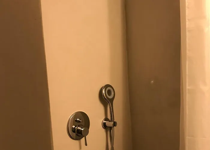 Chay Luxury Cave Megalochori (Santorini)