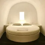 Chay Luxury Cave * Megalochori (Santorini)