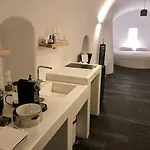 Apartment Chay Luxury Cave Megalochori (Santorini)