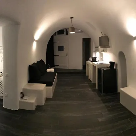 Apartment Chay Luxury Cave Megalochori (Santorini)